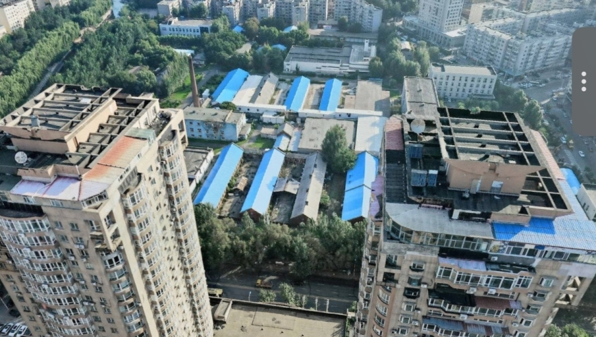 胡静老公跪在地上帮她拍照,澳门手机123开奖现场,典故解疑_内测版V6.87